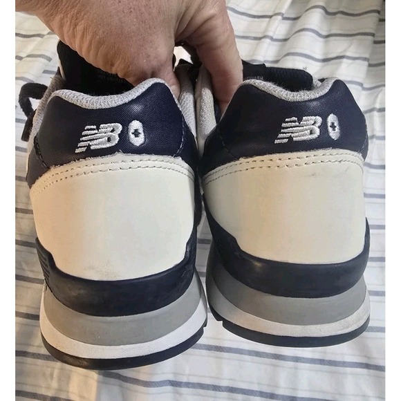 Size Men 6.5 Women 8- Figs X New Balance 996 White Navy - Picture 7 of 7